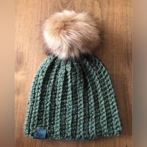 HANDMADE NEW CHILDREN’S Slouchy Winter Day Beanie with Pompom